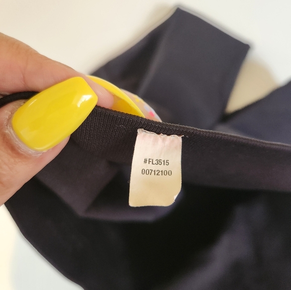 Spanx Look at Me Now Seamless Leggings #FL3515 Black Stripe Size Medium Shaping - Picture 8 of 9